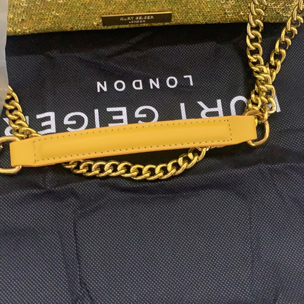 KURT GEIGER LONDON KENSINGTON SEQUINS CROSSBODY - Picture 12 of 16